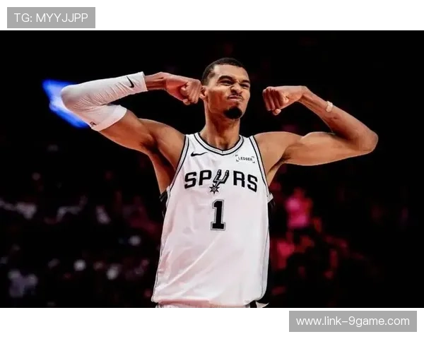 当文班亚马把封盖变成日常马刺新秀已悄然改写NBA历史坐标系